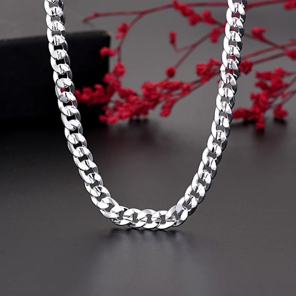 Beautiful 24 Inch x 7mm Wide Flat Cuban Necklace Stamped as.925 Sterling Silver - Picture 2 of 4